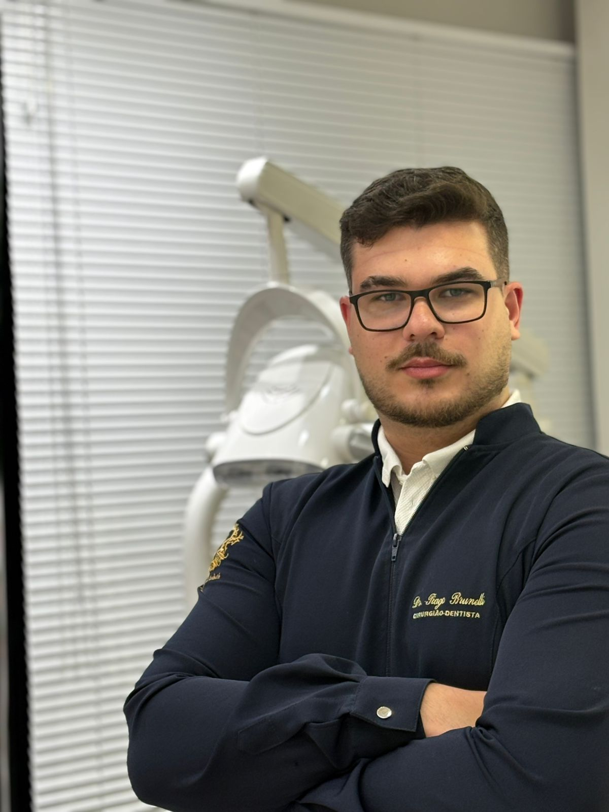 Dr. Tiago Brunelli